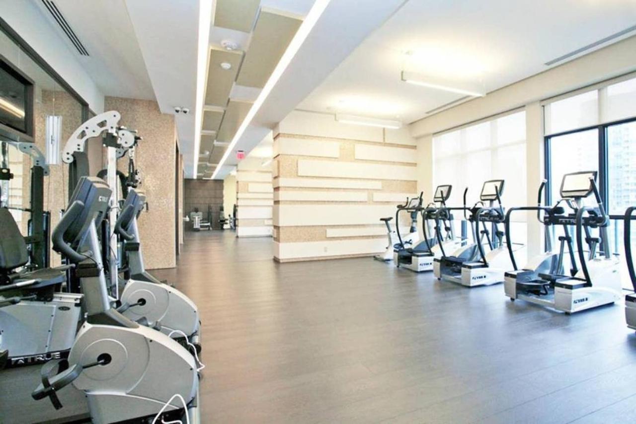 Stunning Views Of Downtown - Luxury High Rise With King Bed! Vila Toronto Exterior foto