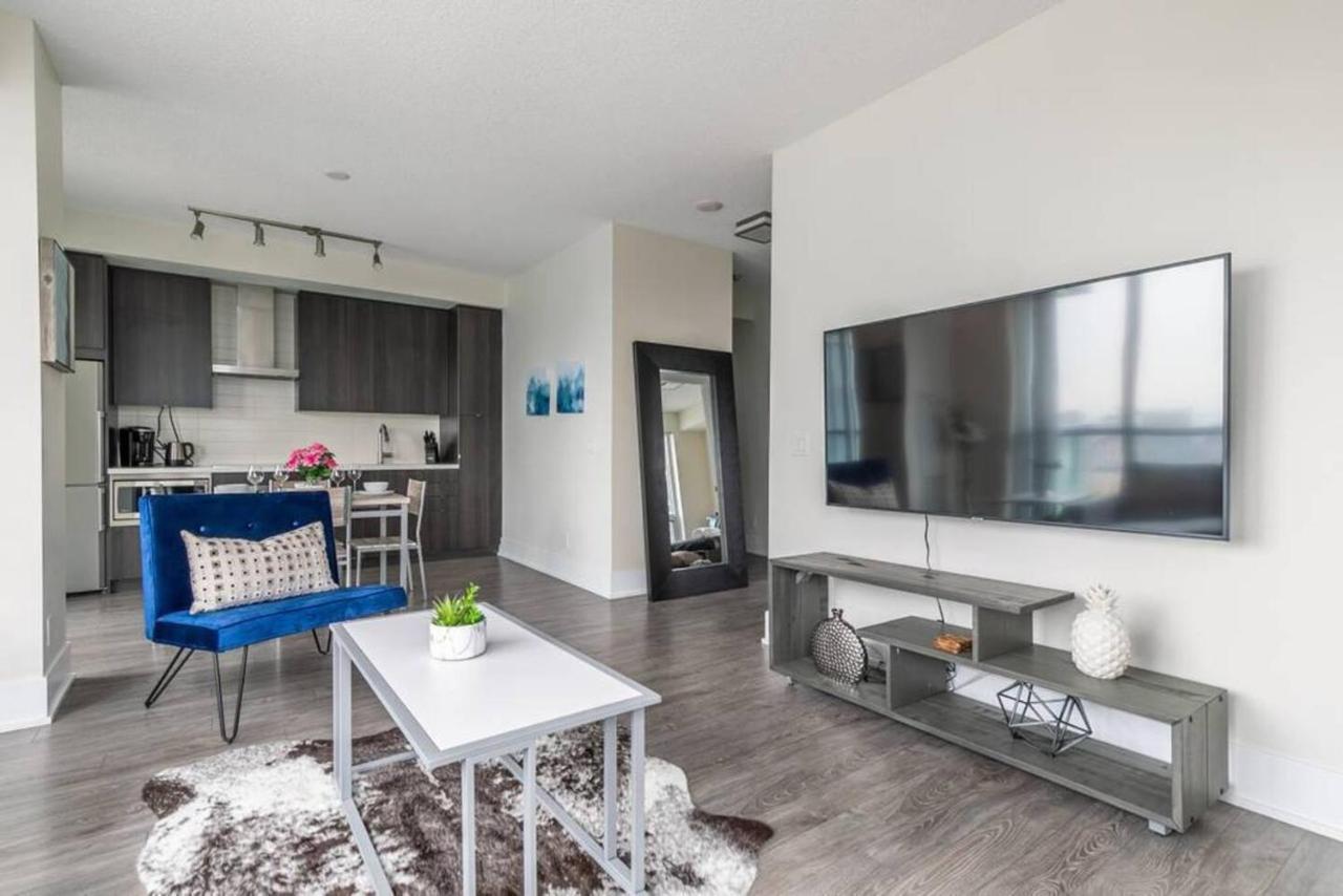 Stunning Views Of Downtown - Luxury High Rise With King Bed! Vila Toronto Exterior foto