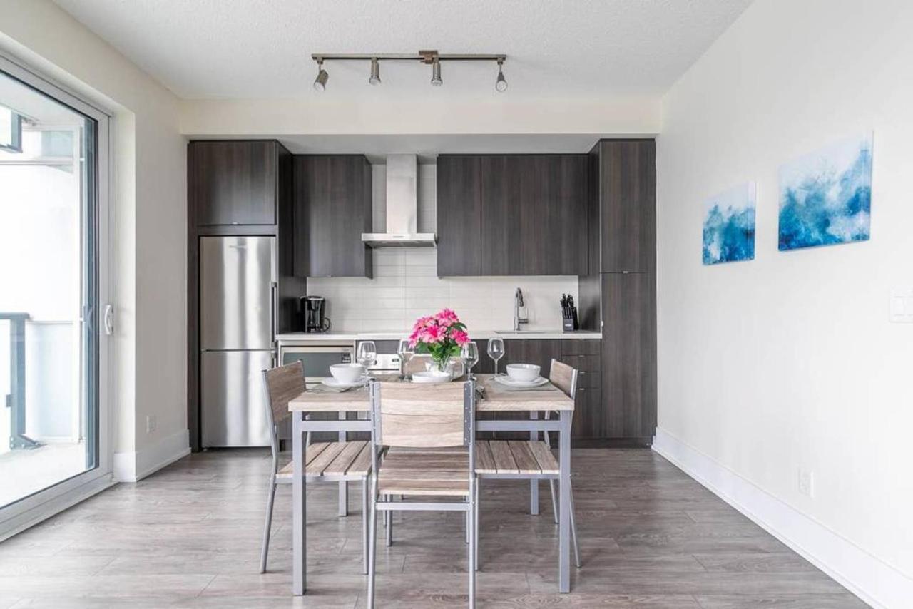 Stunning Views Of Downtown - Luxury High Rise With King Bed! Vila Toronto Exterior foto